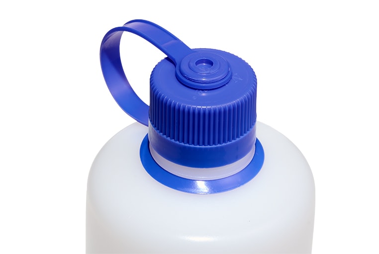 Nalgene product detail: 32oz Narrow Mouth Ultralite Bottle L5 — 32oz Narrow Mouth Ultralite Bottle