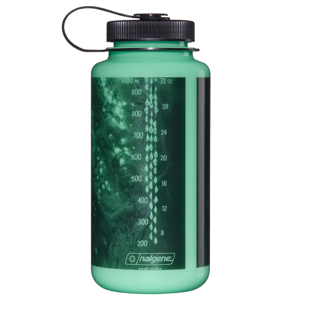 Nalgene product image: 32oz WM Glo Wyld O2 — 32oz WM Glo Wyld