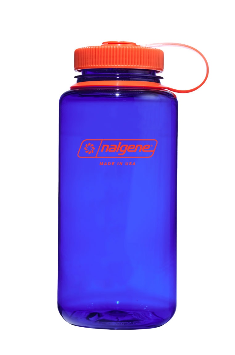 Nalgene product view: 32oz Wide Mouth Bottle Q4 — 32oz Wide Mouth Bottle