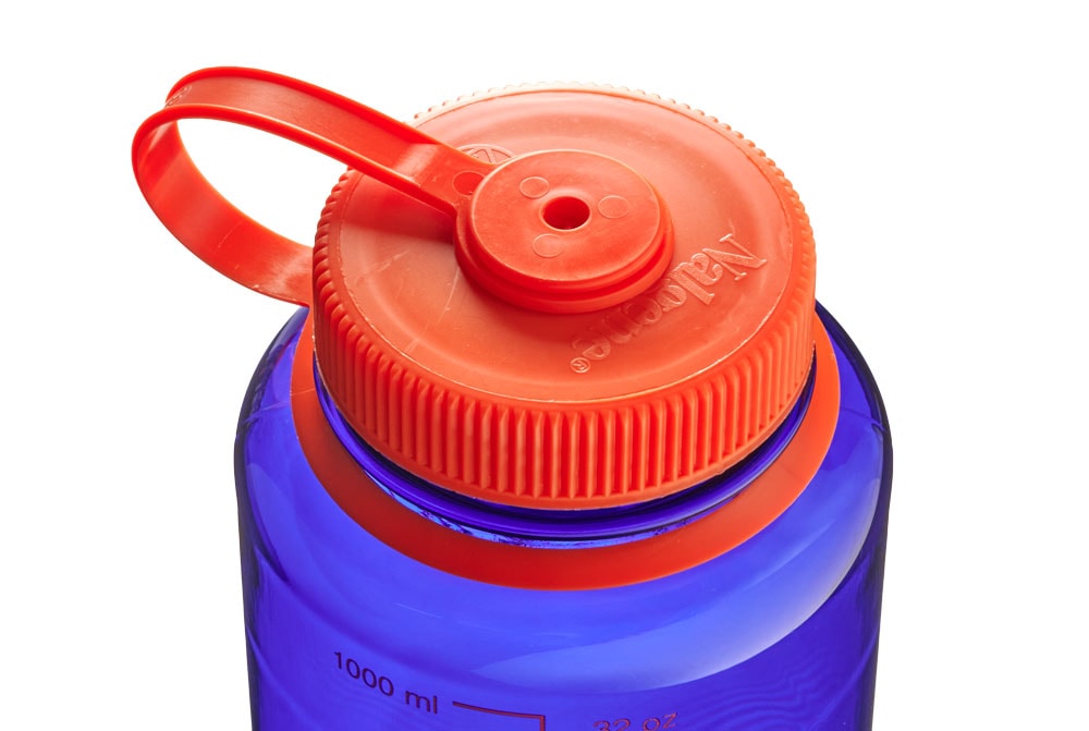 Nalgene product detail: 32oz Wide Mouth Bottle V1 — 32oz Wide Mouth Bottle